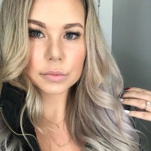 Meet your Posher, Kaylee